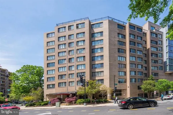 $2,695 | 2201 L Street Northwest, Unit 612, Washington, DC 20037
