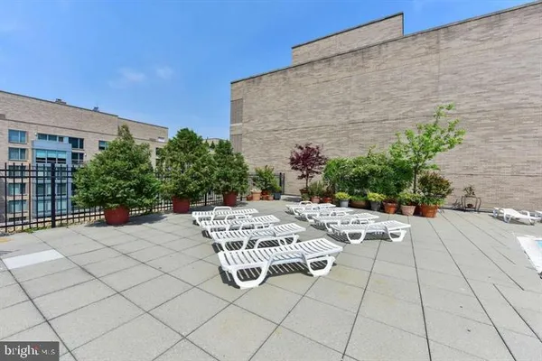 $2,695 | 2201 L Street Northwest, Unit 612, Washington, DC 20037