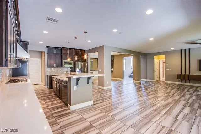 $4,900 | 5863 Glory Heights Drive, Las Vegas, NV 89135