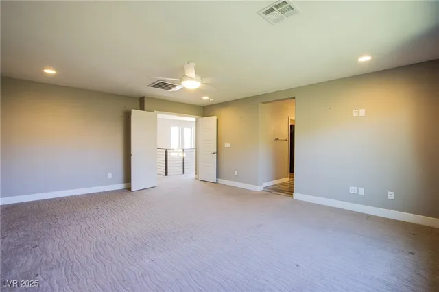 $4,900 | 5863 Glory Heights Drive, Las Vegas, NV 89135