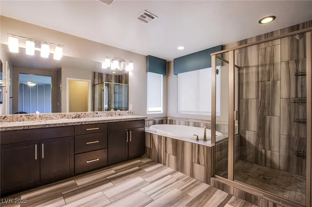 $4,900 | 5863 Glory Heights Drive, Las Vegas, NV 89135