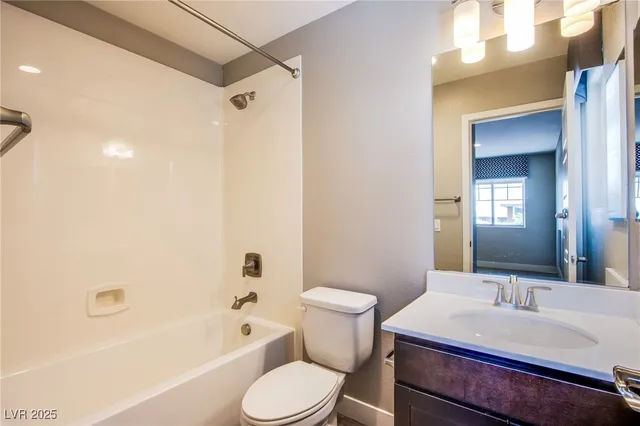 $4,900 | 5863 Glory Heights Drive, Las Vegas, NV 89135