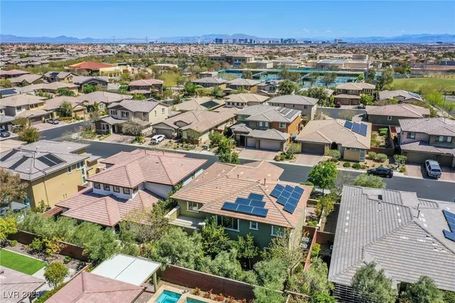 $4,900 | 5863 Glory Heights Drive, Las Vegas, NV 89135