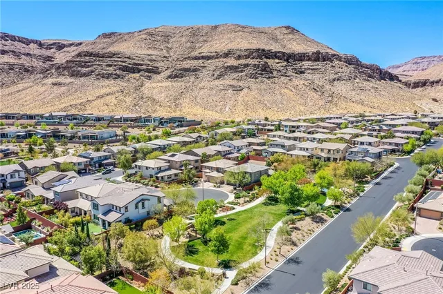 $4,900 | 5863 Glory Heights Drive, Las Vegas, NV 89135