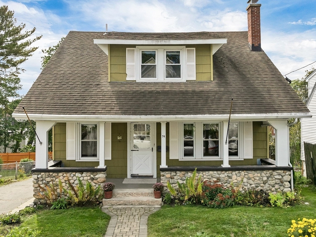 74 Tower Street Methuen, MA 01844 - Photo 2 of 29