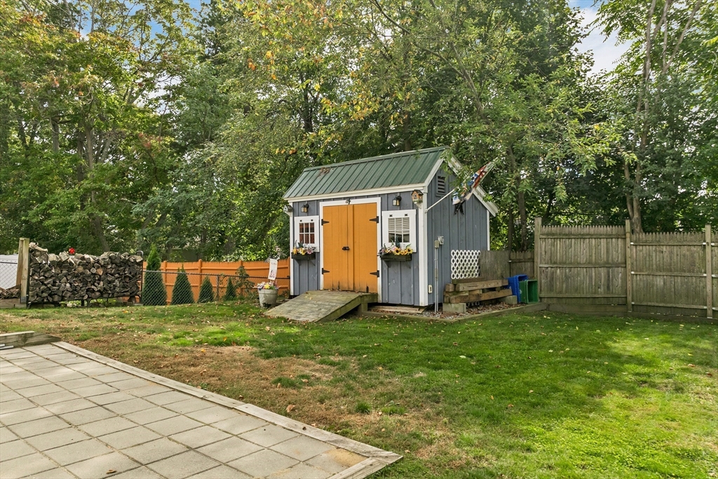 74 Tower Street Methuen, MA 01844 - Photo 26 of 29