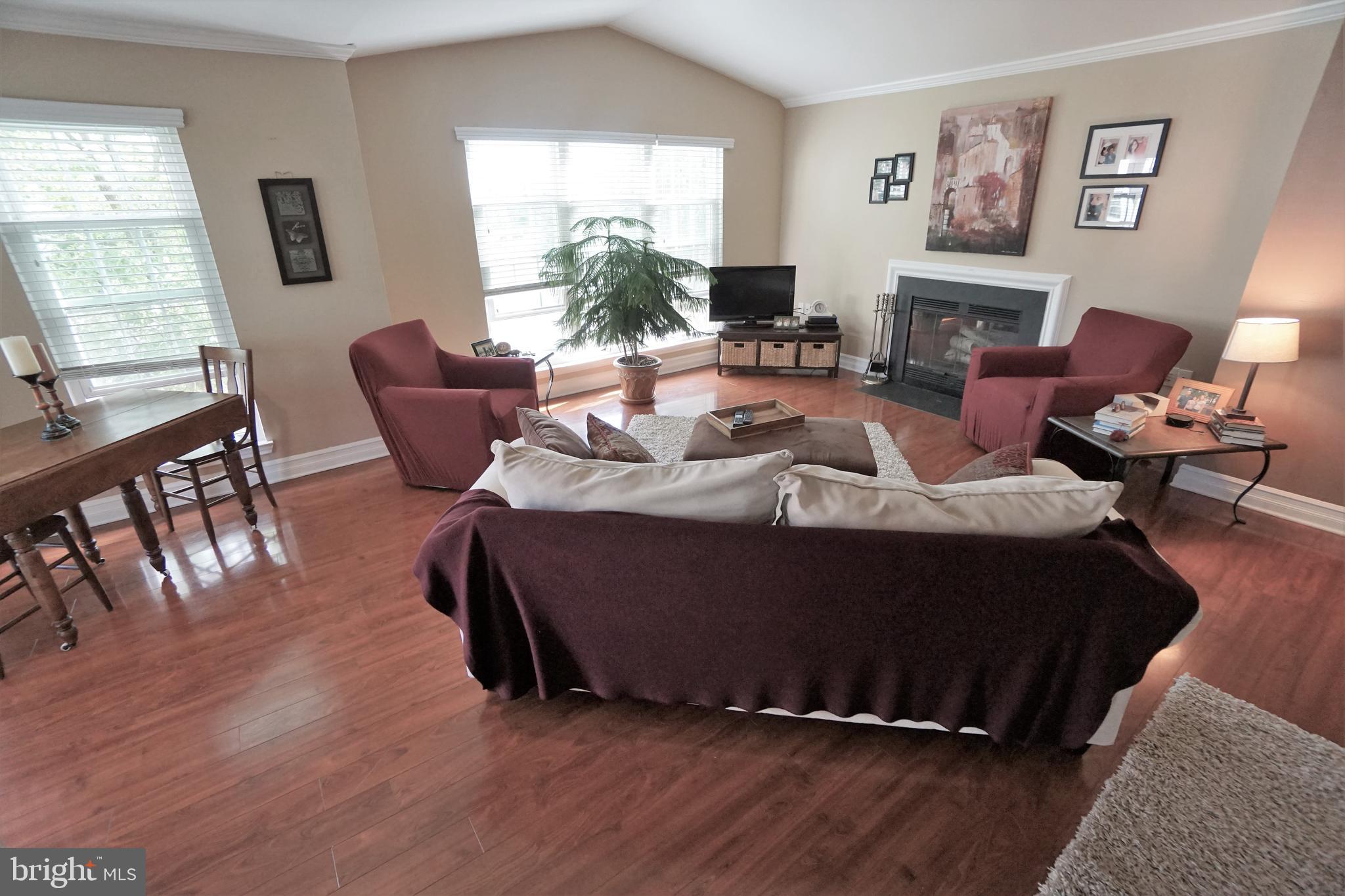 21024 Timber Ridge Terrace, Unit 301 Ashburn, VA 20147 - Photo 2 of 13