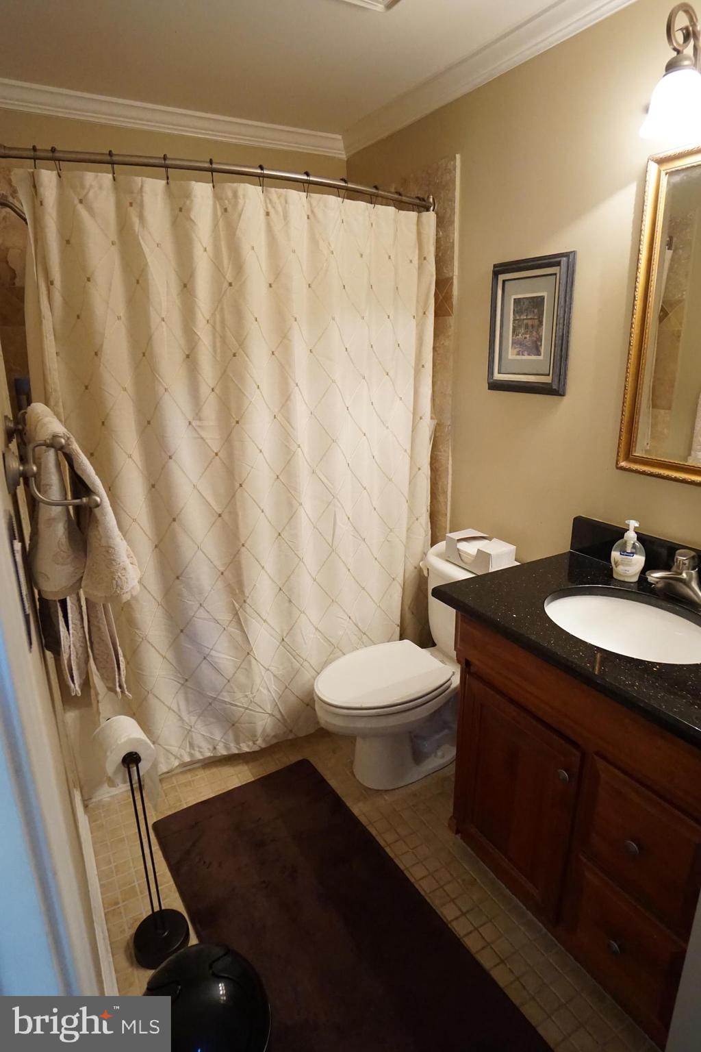 21024 Timber Ridge Terrace, Unit 301 Ashburn, VA 20147 - Photo 9 of 13