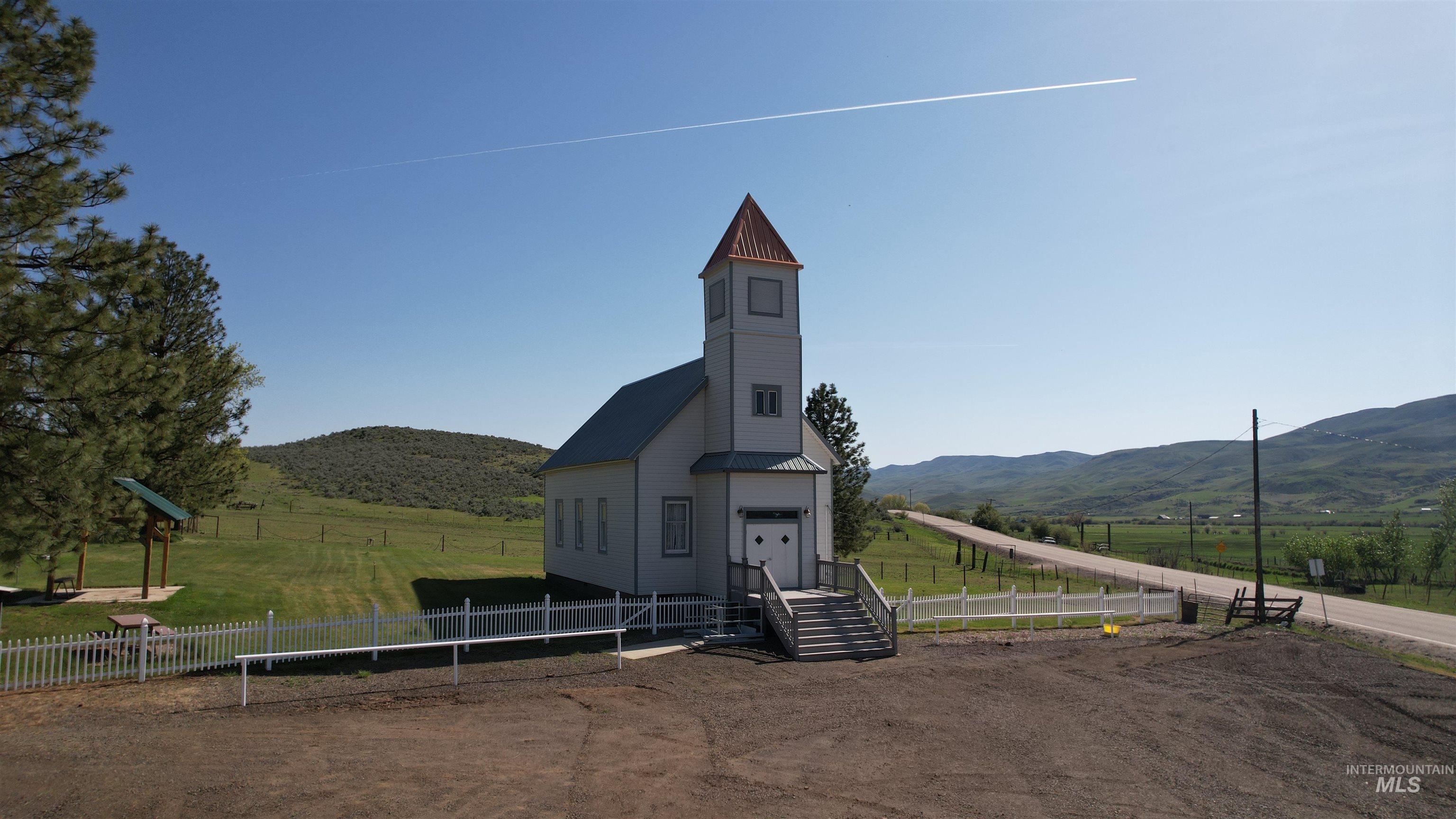 19763 Butler Lane Ola, ID 83657 - Photo 31 of 34