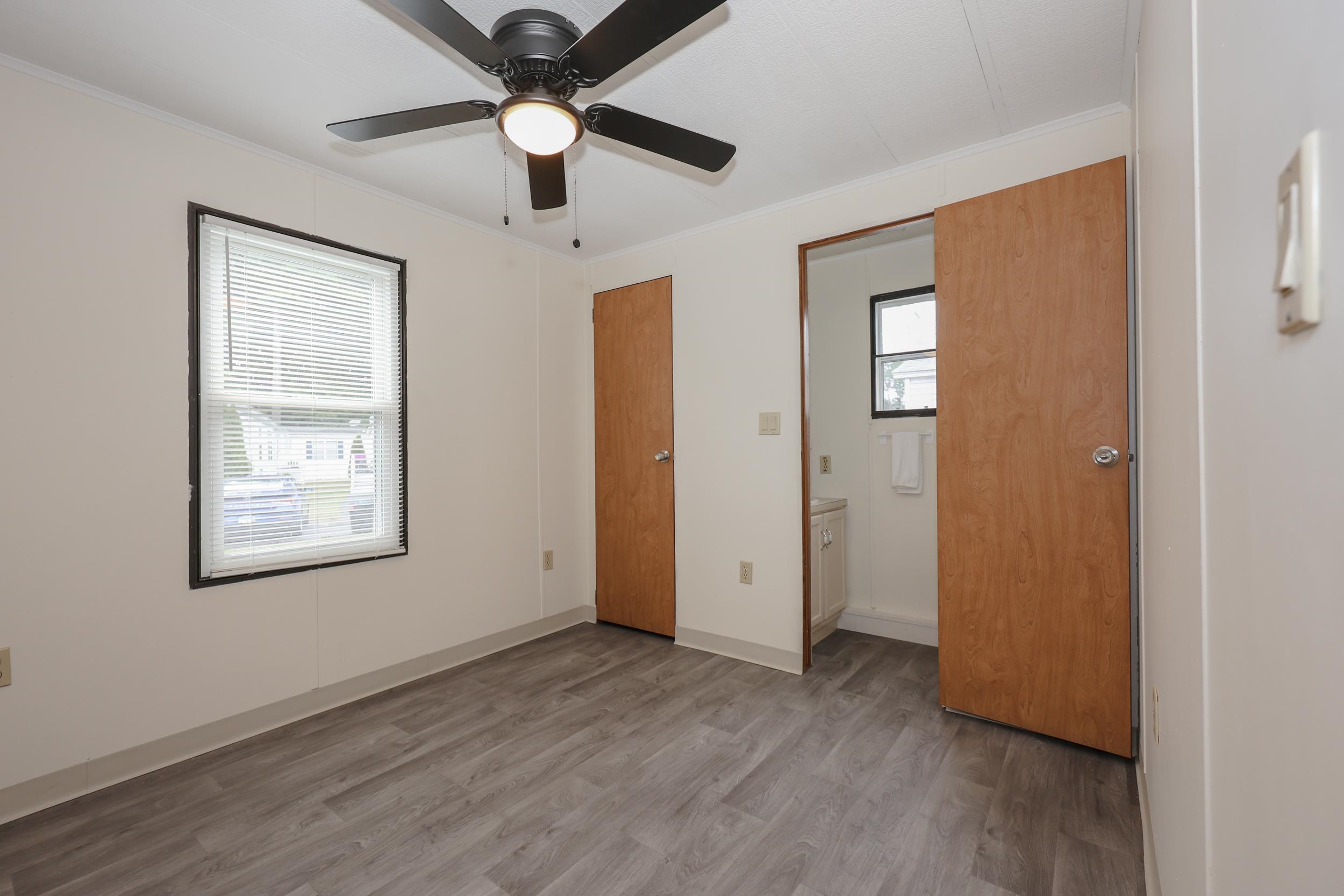 33 Thistle Way Manchester, NH 03109 - Photo 17 of 29