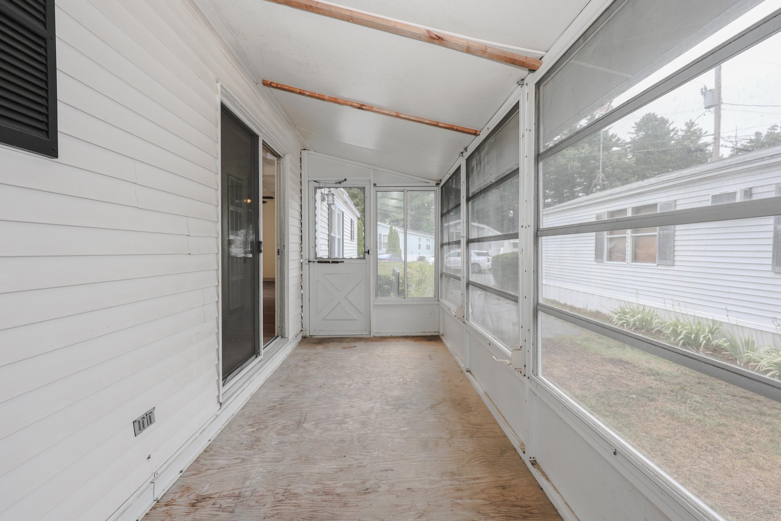 33 Thistle Way Manchester, NH 03109 - Photo 25 of 29