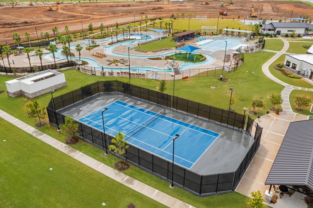 1702 Darwin Cedar Drive Rosharon, TX 77583 - Photo 41 of 44 Get some exercise on the tennis courts!