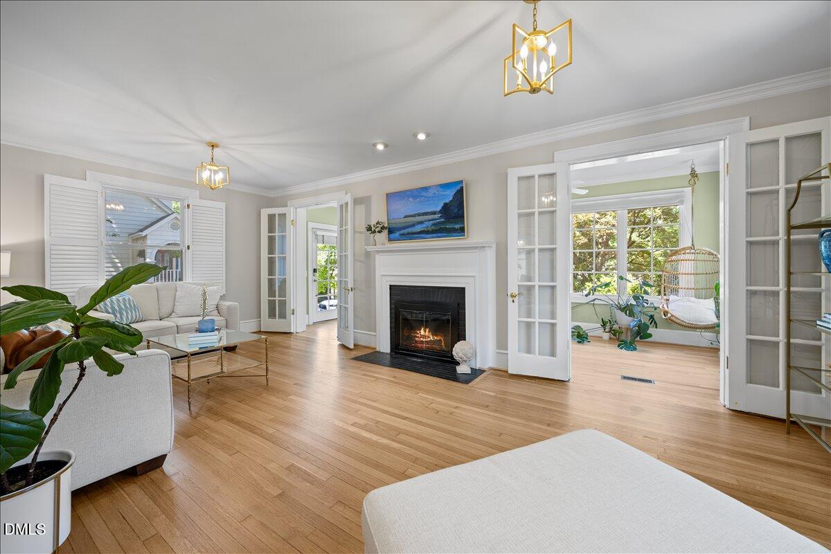 2143 Cowper Drive Raleigh, NC 27608 - Photo 12 of 53 04-2A1A6317