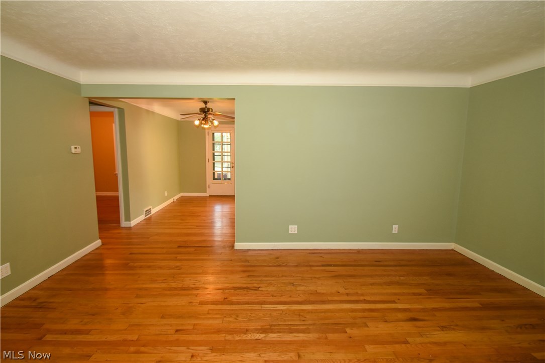 4190 Verona Road Cleveland, OH 44121 - Photo 9 of 29