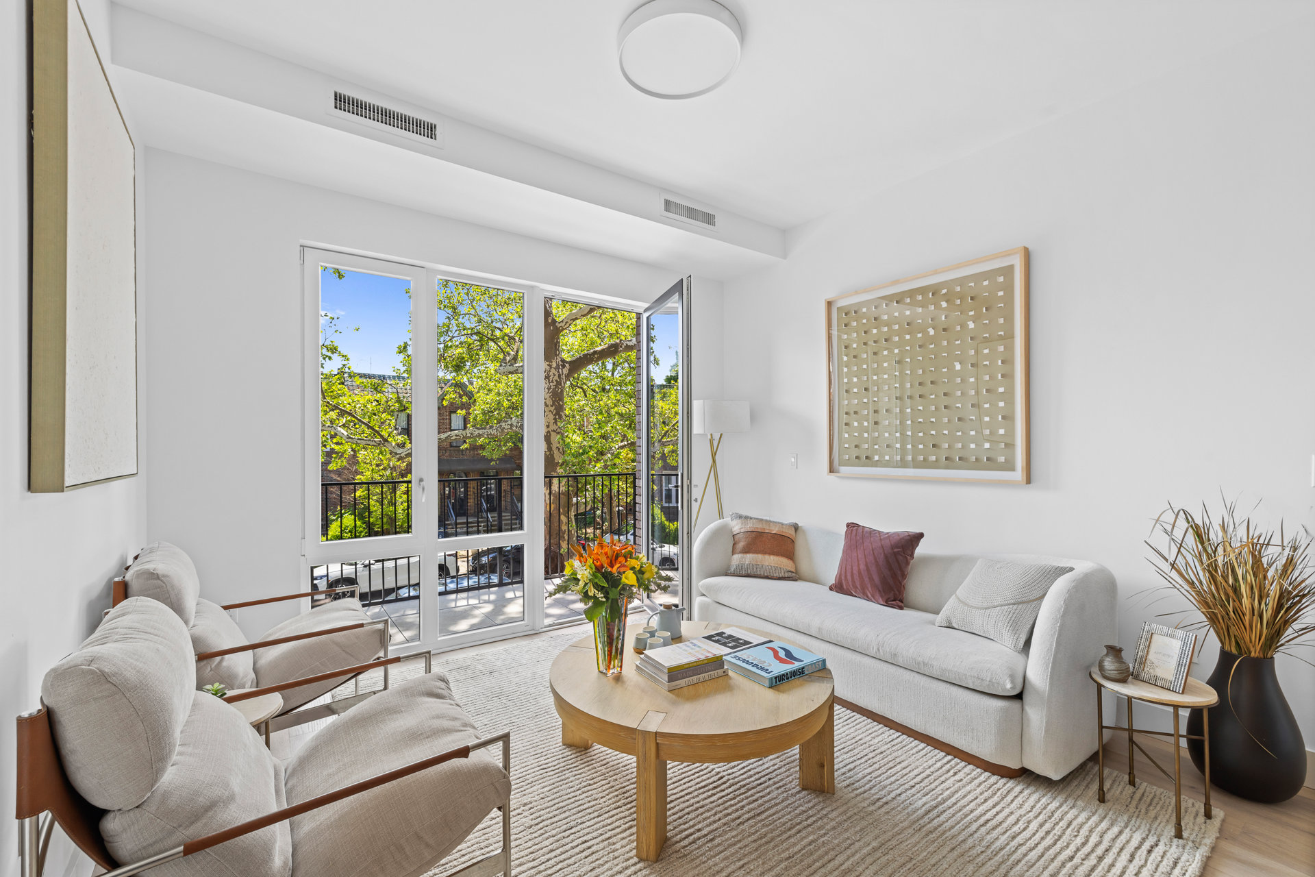 373 Rutland Road, Unit 4A Brooklyn, NY 11225 - Photo 6 of 16 Gallery Image 6