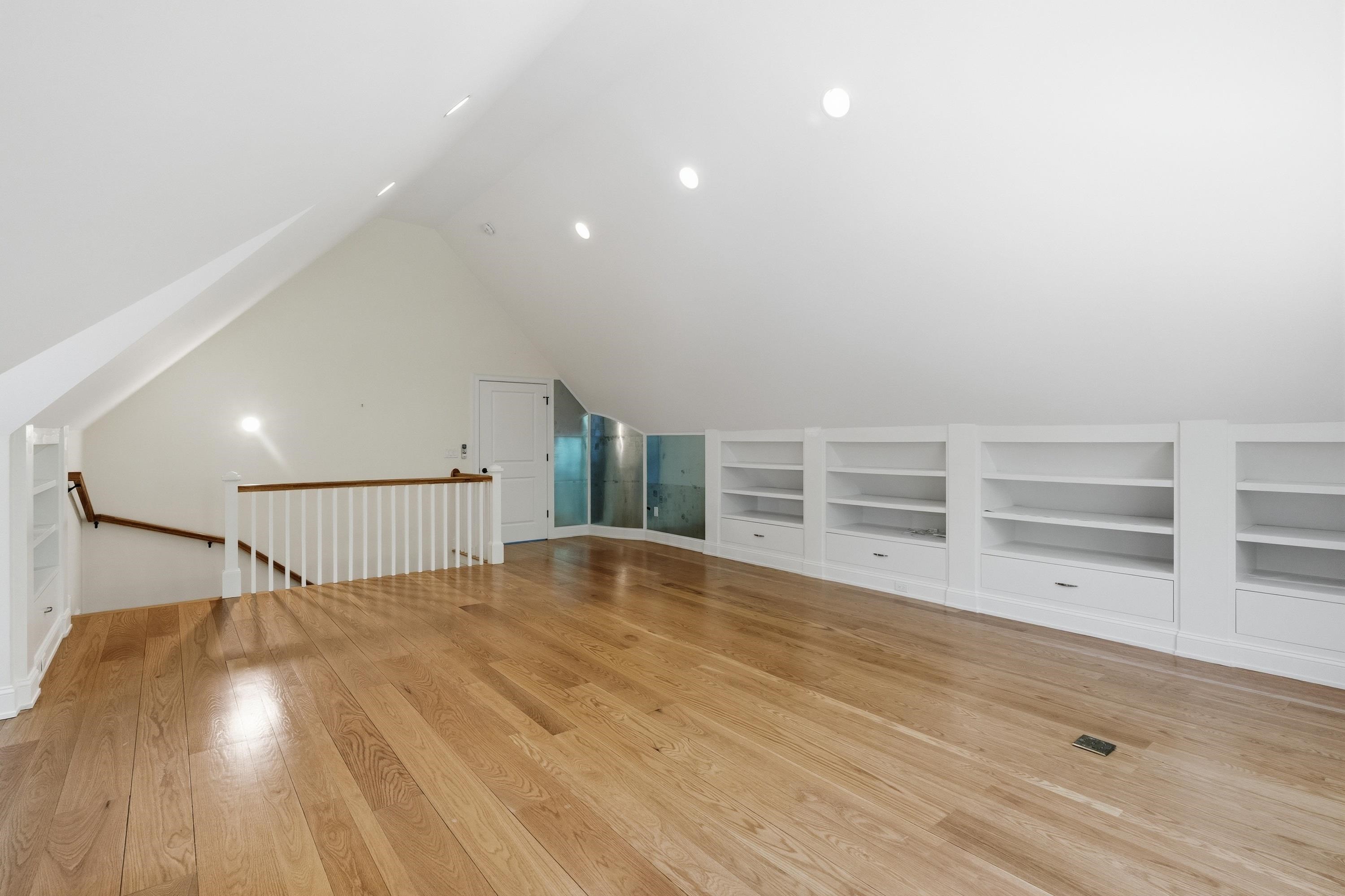 4 South Grater Road Merrimack, NH 03054 - Photo 37 of 60