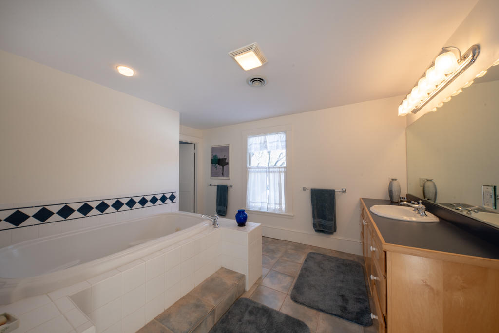 177 Webster Road Buxton, ME 04093 - Photo 33 of 46 177 Webster Road -327-HDR