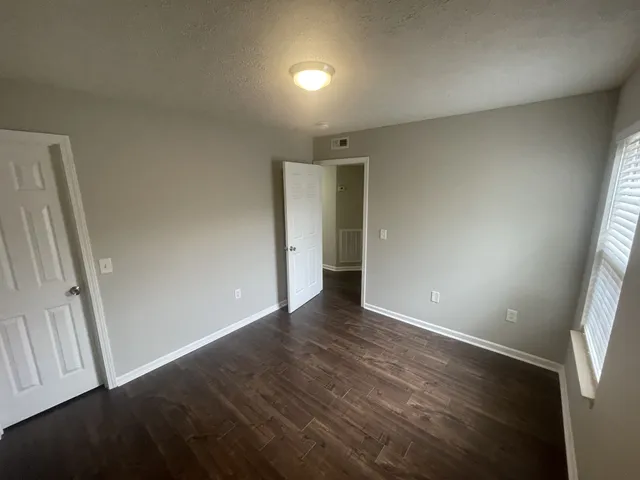 $1,750 | 128 Walton Village Drive, Hendersonville, TN 37075