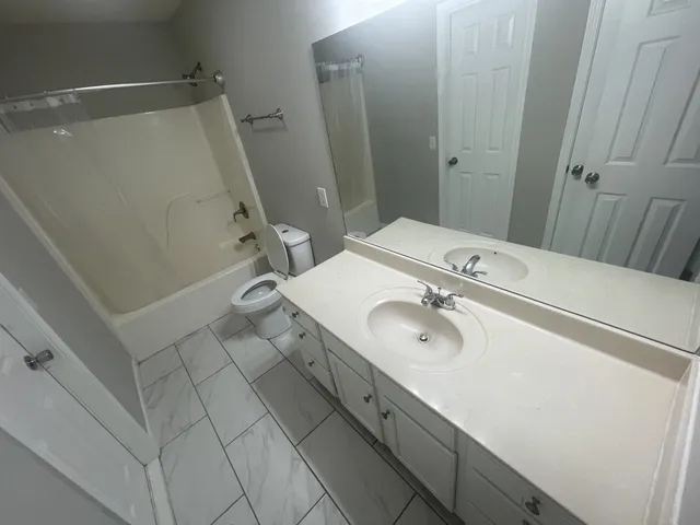 $1,750 | 128 Walton Village Drive, Hendersonville, TN 37075