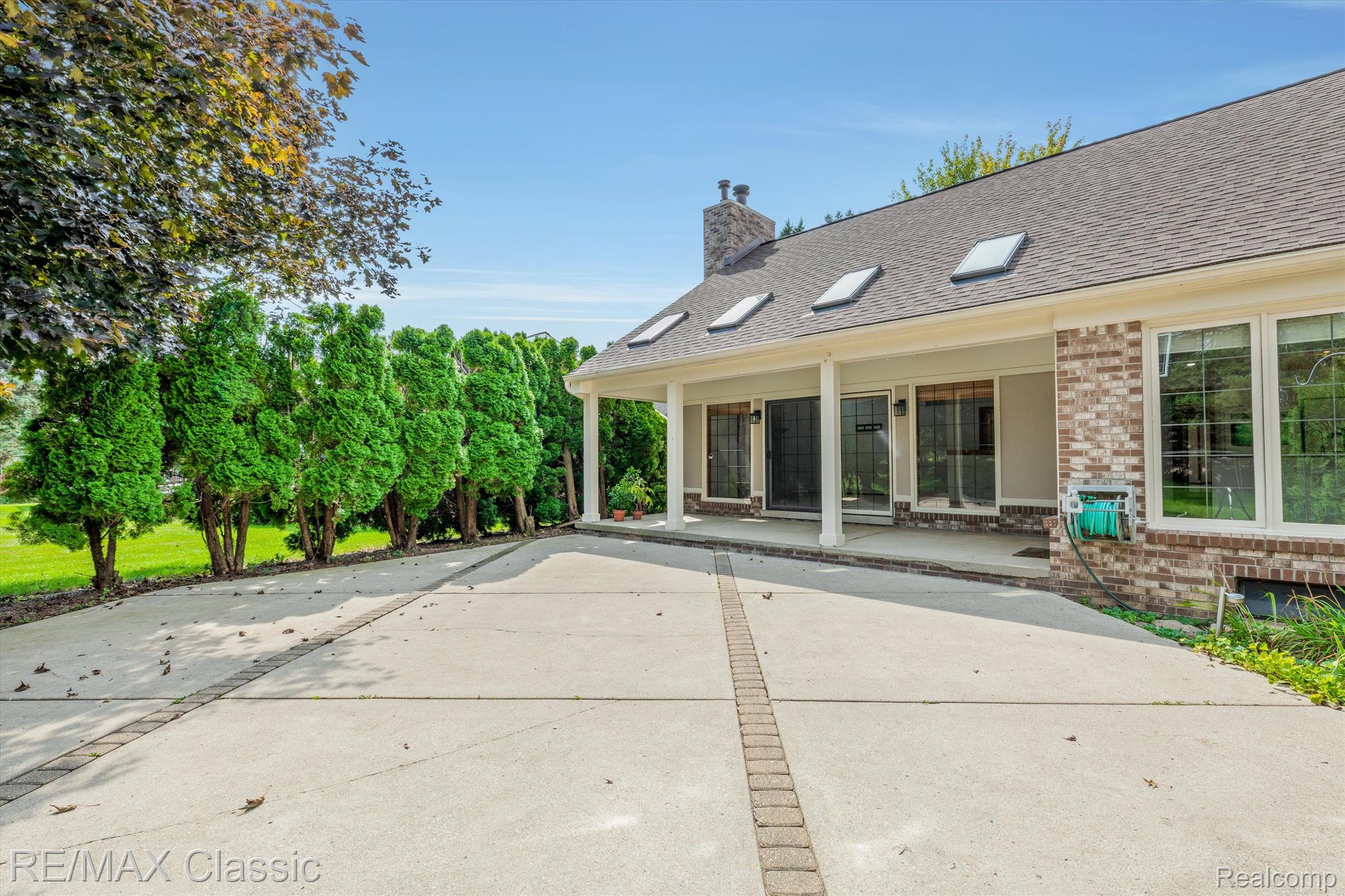 25490 Wixom Road Novi, MI 48374 - Photo 48 of 54 Patio