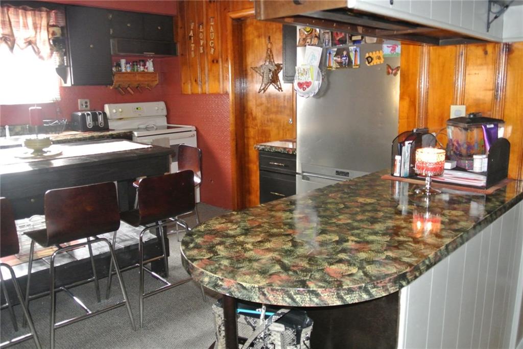 323 Kings Road Apollo, PA 15613 - Photo 8 of 25 Kitchen