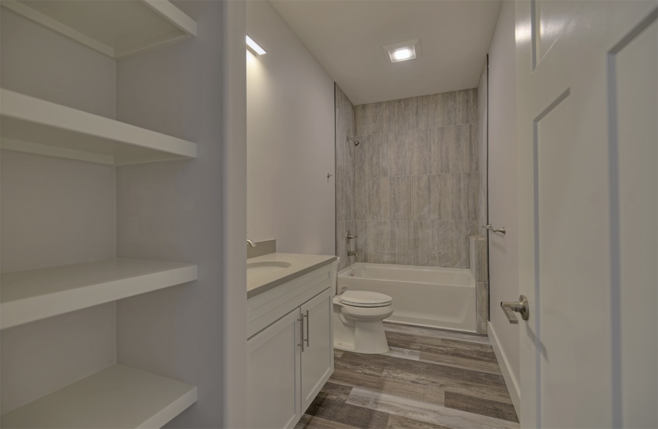 4233 Eagle Ridge Traverse City, MI 49684 - Photo 29 of 46 1859480-28.JPG