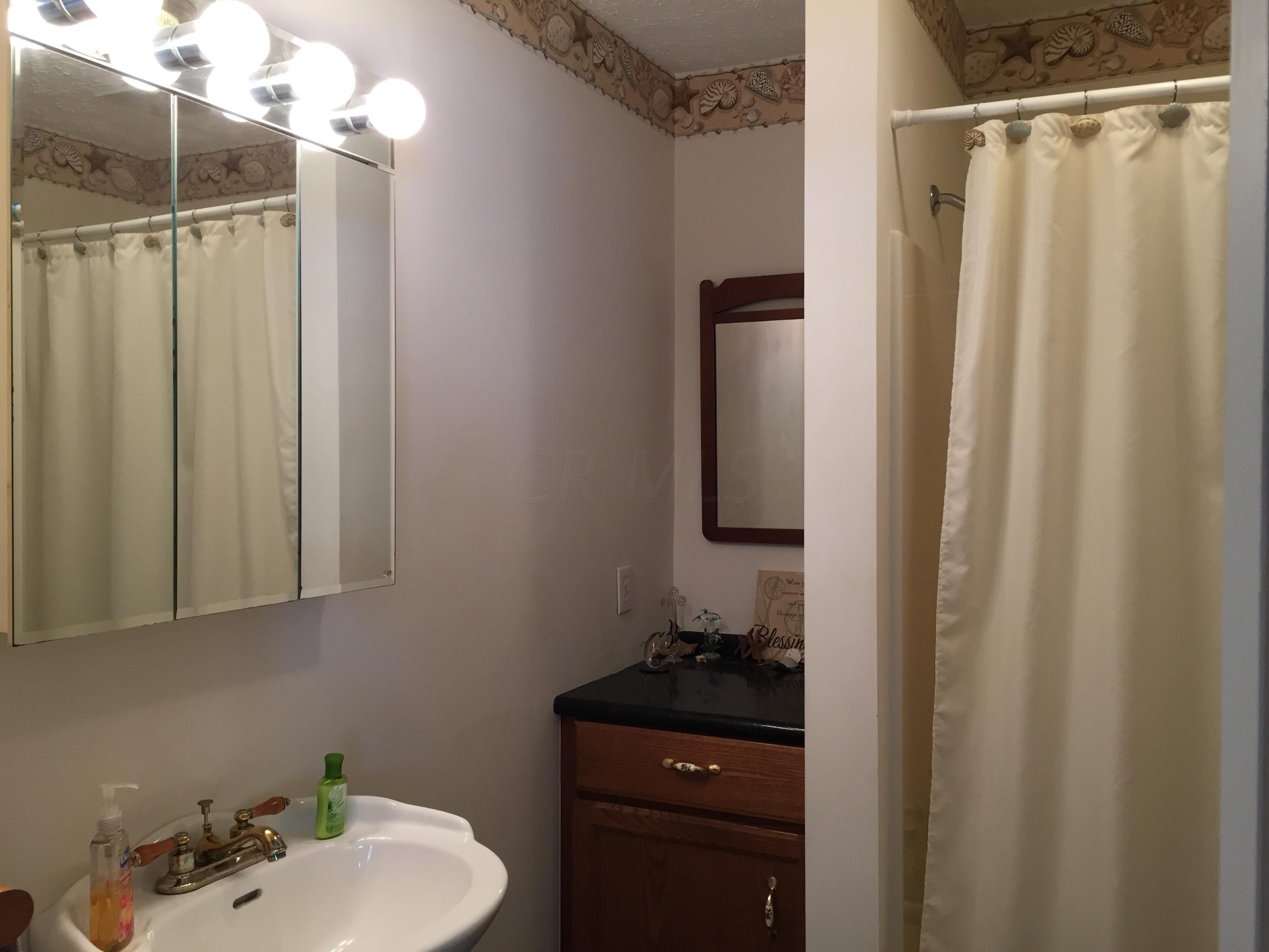 9101 Hoffman Road Amanda, OH 43102 - Photo 11 of 17