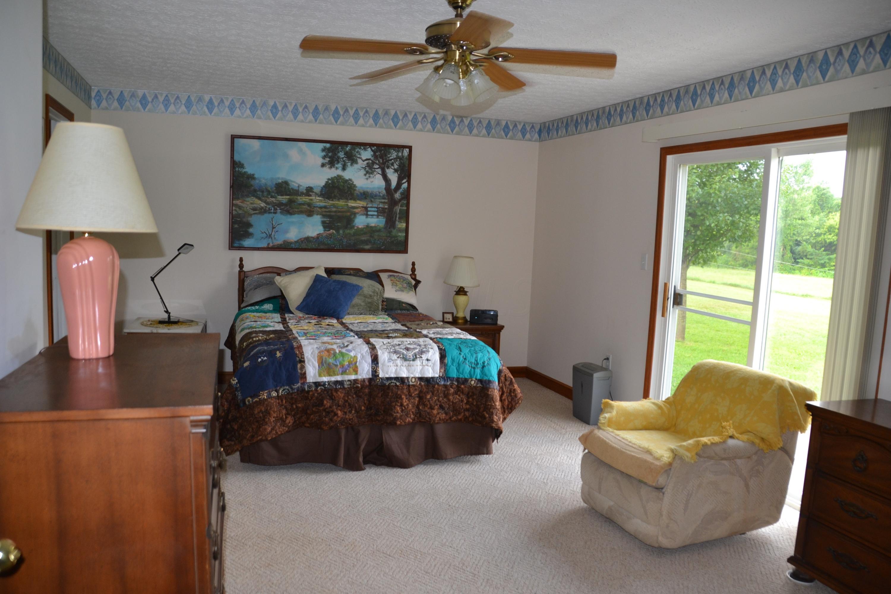 9101 Hoffman Road Amanda, OH 43102 - Photo 8 of 17