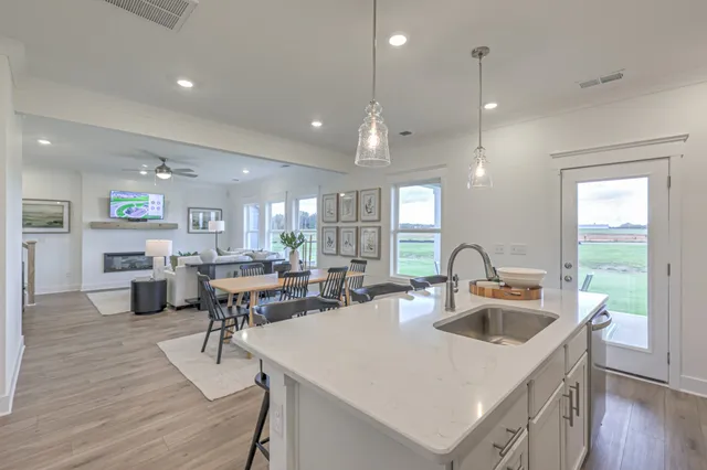 $536,575 | 537 Misty Creek, Nashville, TN 37207