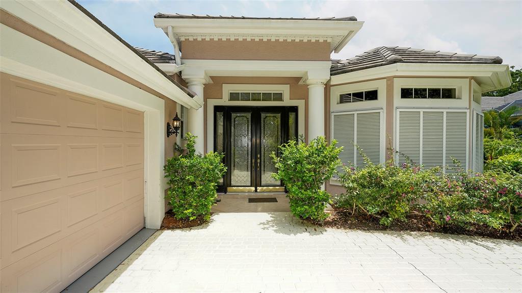 20 Bishopscourt Road Osprey, FL 34229 - Photo 1 of 1