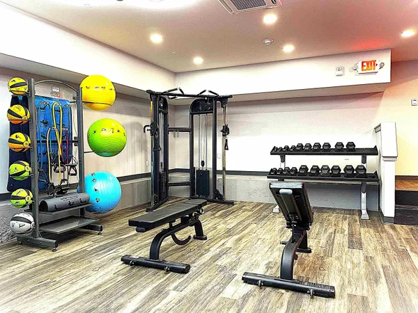 $2,250 | 25 Lowell Street, Unit 104, Manchester, NH 03101