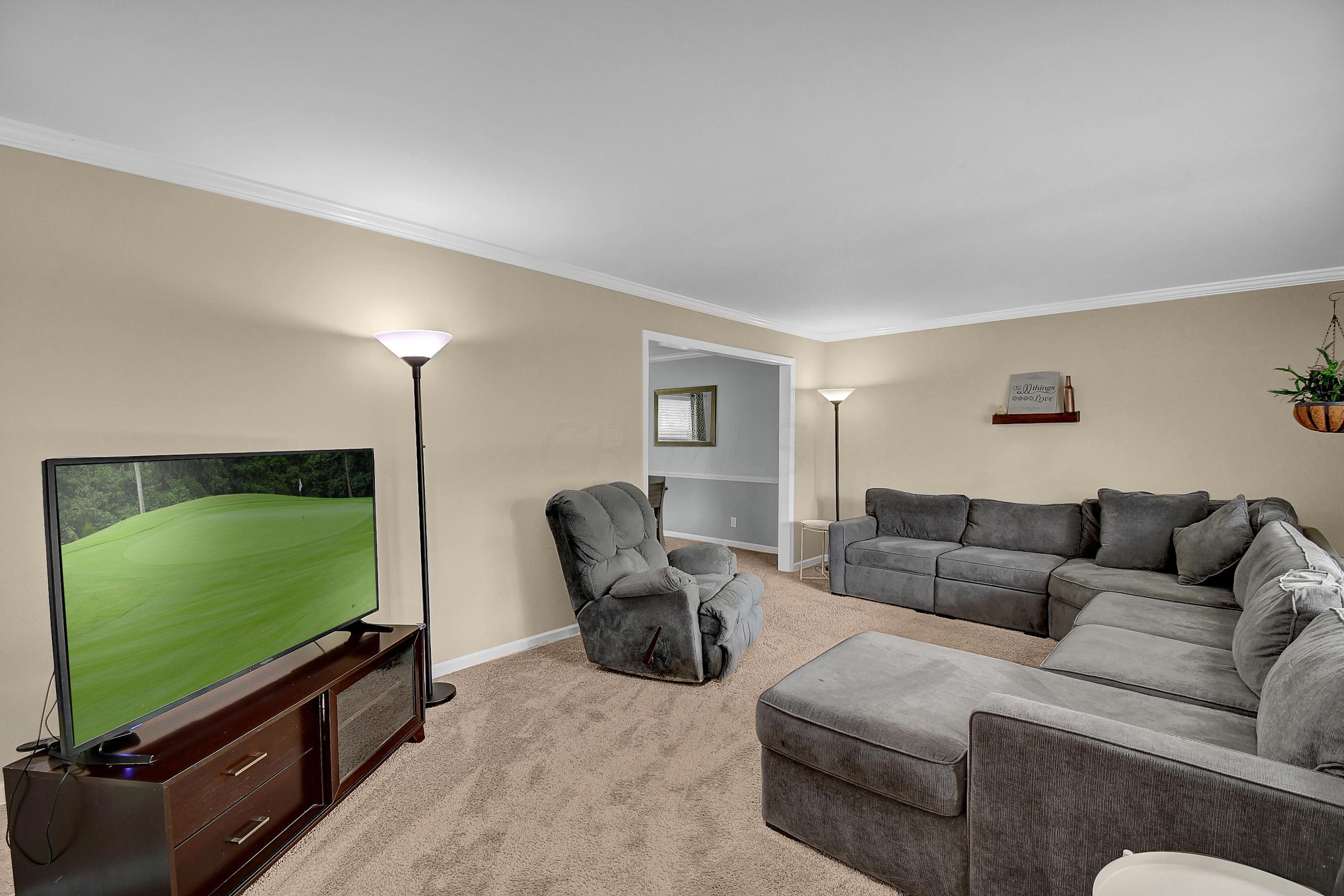 6304 Peach Tree Road Columbus, OH 43213 - Photo 14 of 56 Gallery Image 14