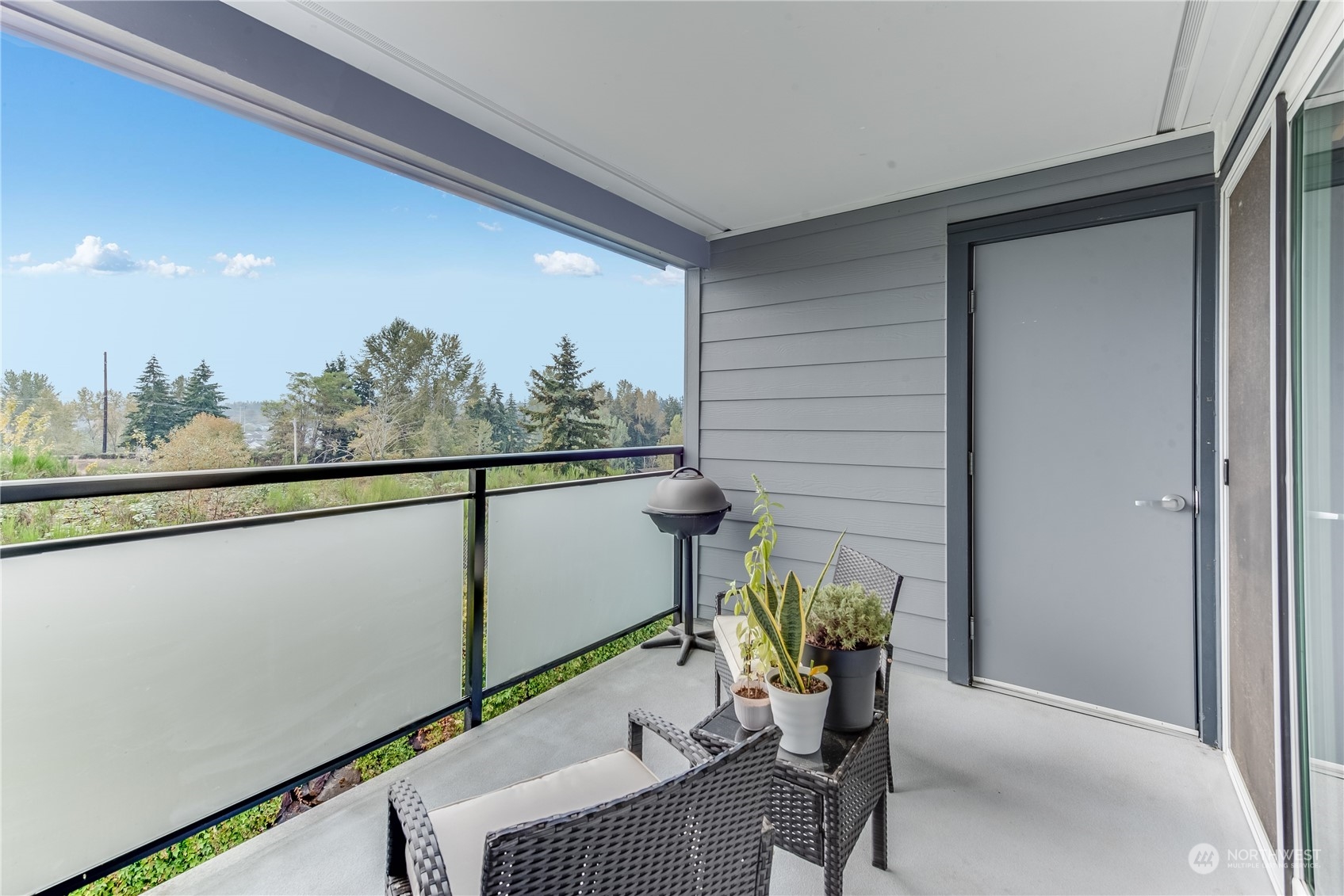 2619 Northeast 4th Street, Unit 122 Renton, WA 98056 - Photo 16 of 19 Gallery Image 16