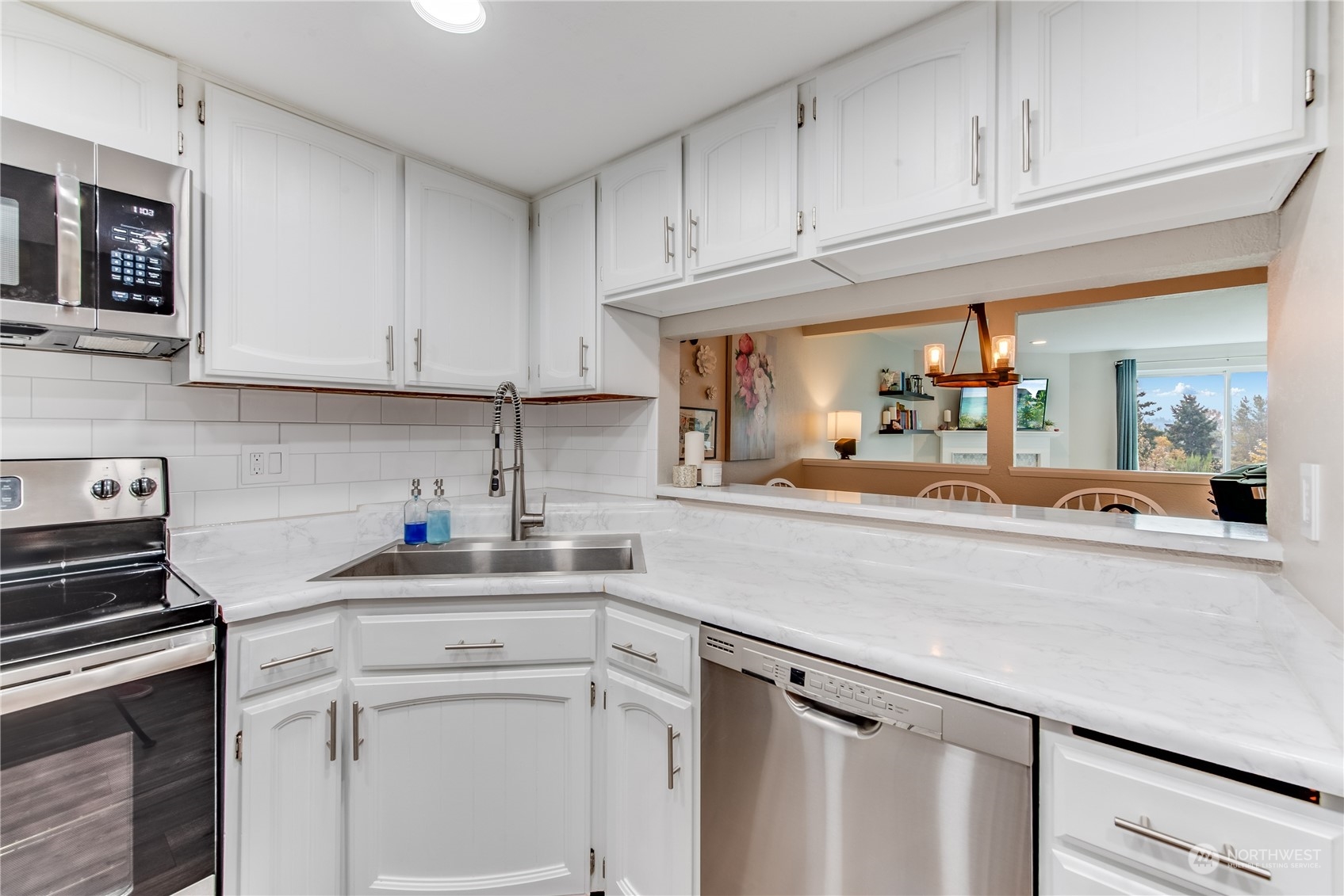 2619 Northeast 4th Street, Unit 122 Renton, WA 98056 - Photo 6 of 19 Gallery Image 6