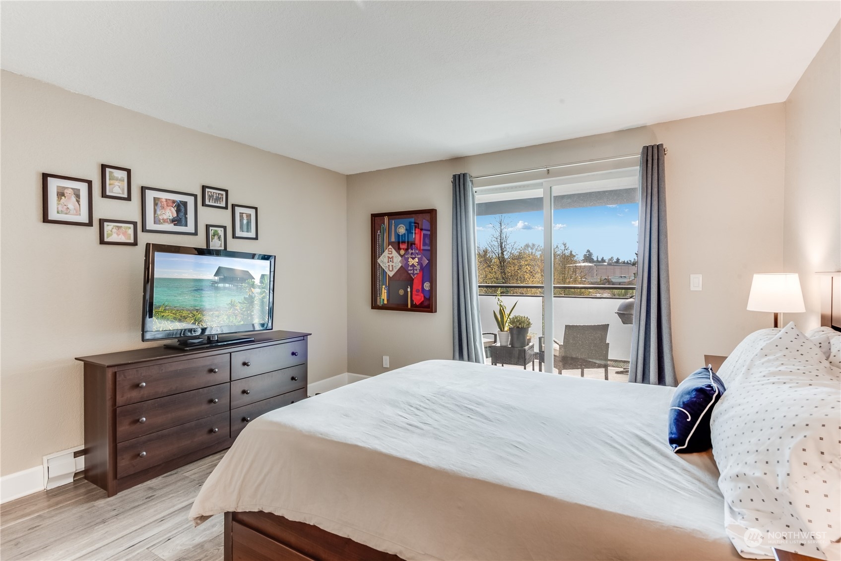 2619 Northeast 4th Street, Unit 122 Renton, WA 98056 - Photo 10 of 19 Gallery Image 10