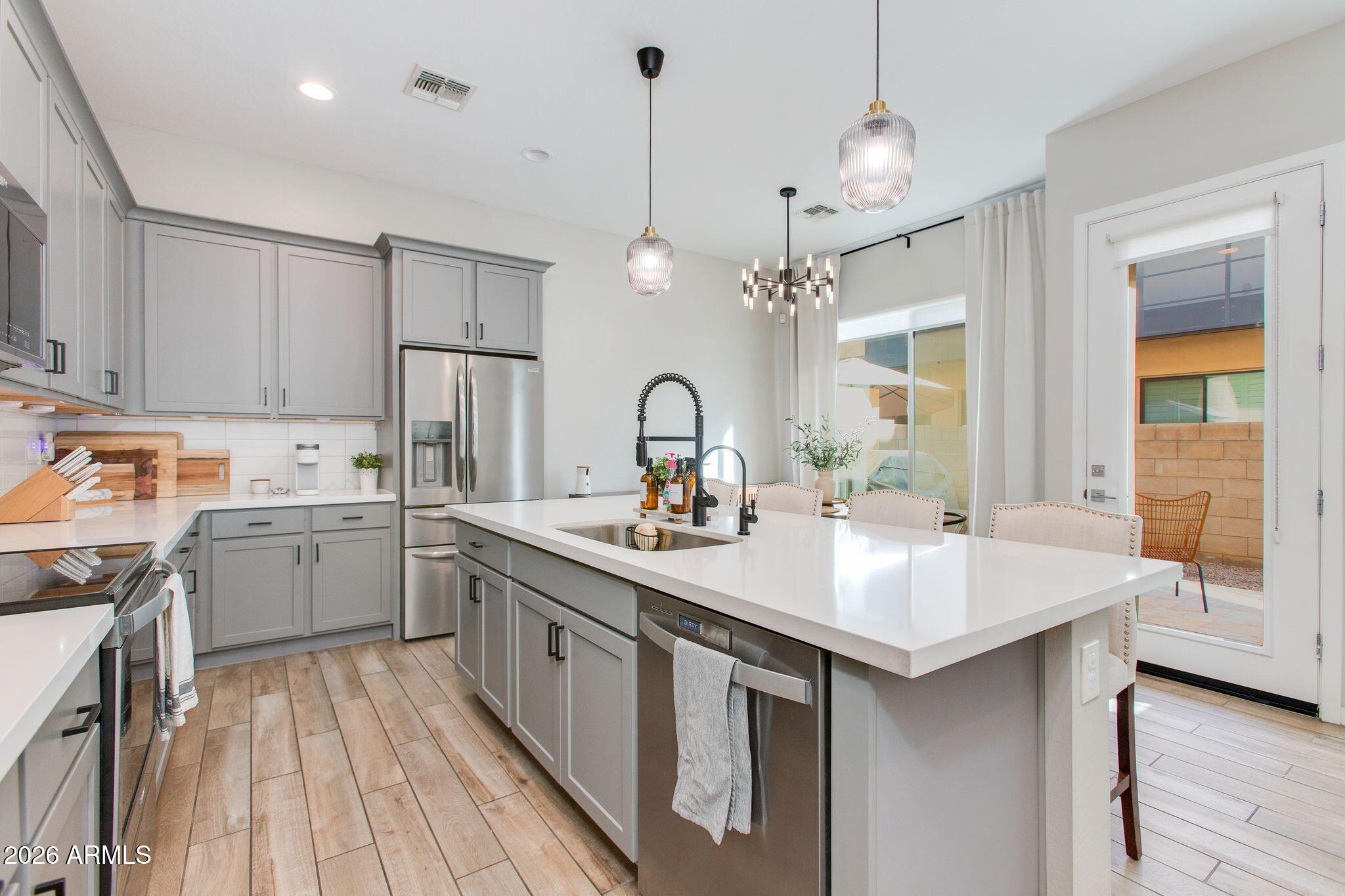 901 South Smith Road, Unit 1063 Tempe, AZ 85281 - Photo 11 of 30 13-Smith