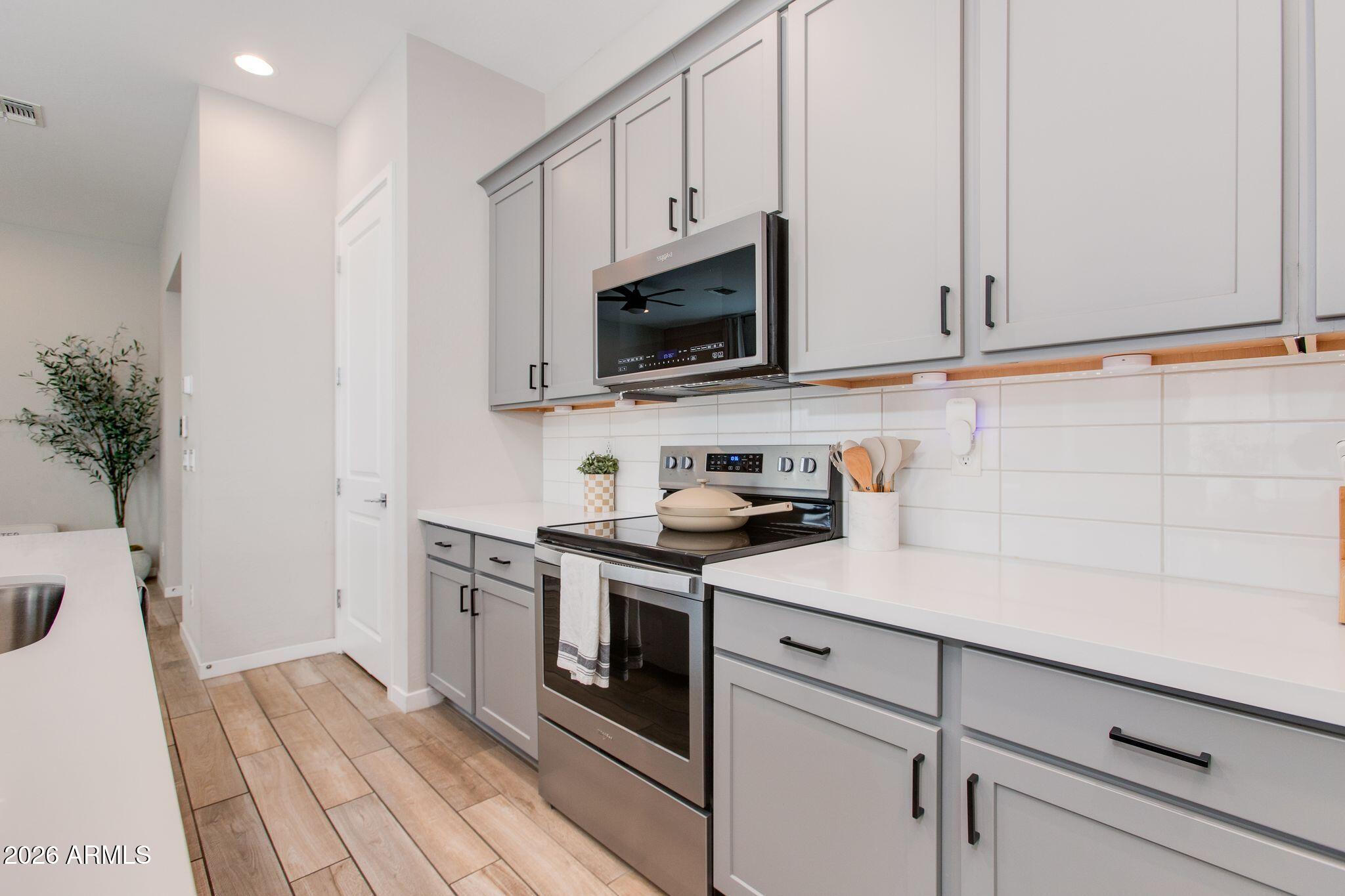 901 South Smith Road, Unit 1063 Tempe, AZ 85281 - Photo 13 of 30 15-Smith