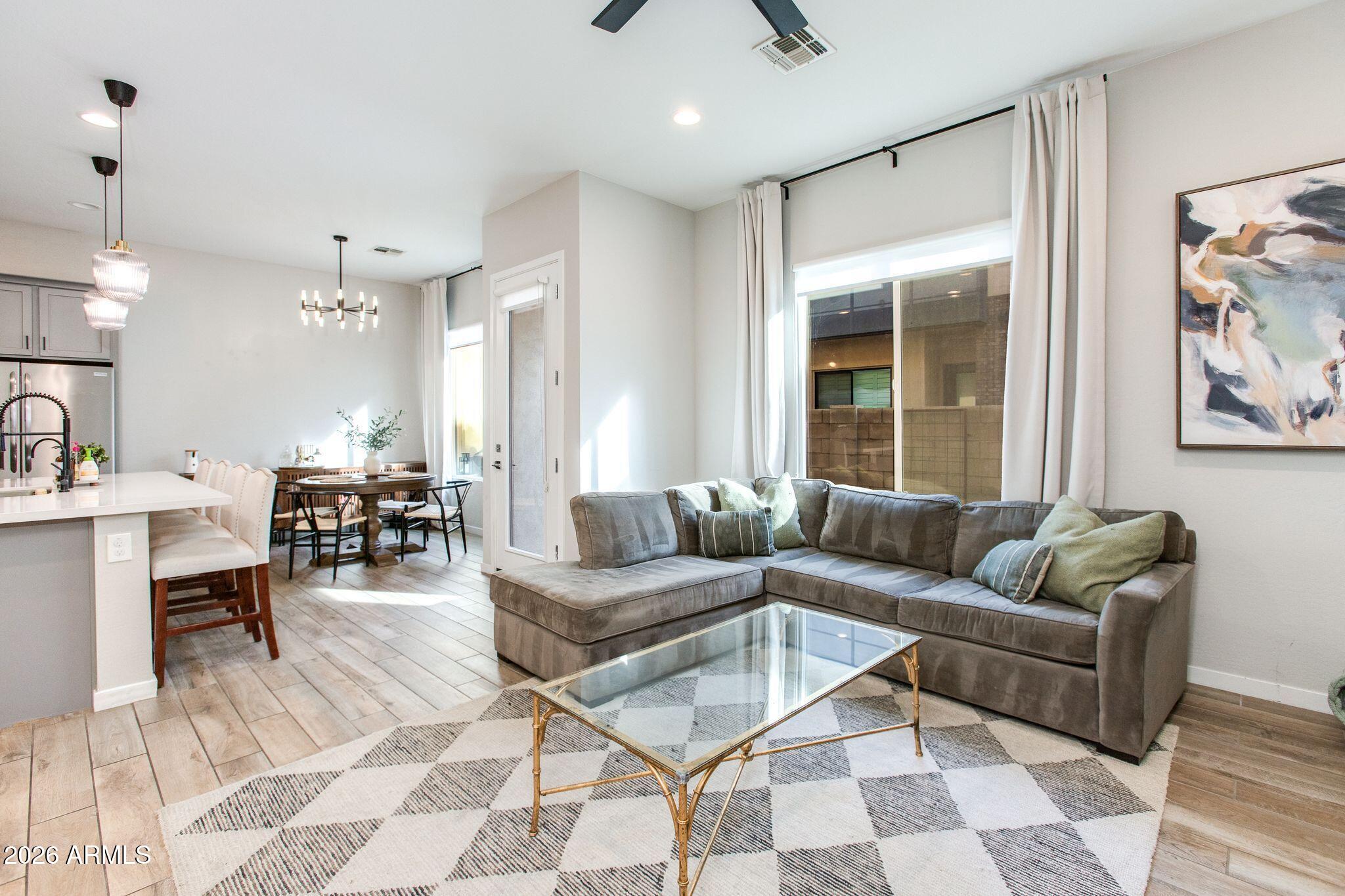 901 South Smith Road, Unit 1063 Tempe, AZ 85281 - Photo 5 of 30 07-Smith