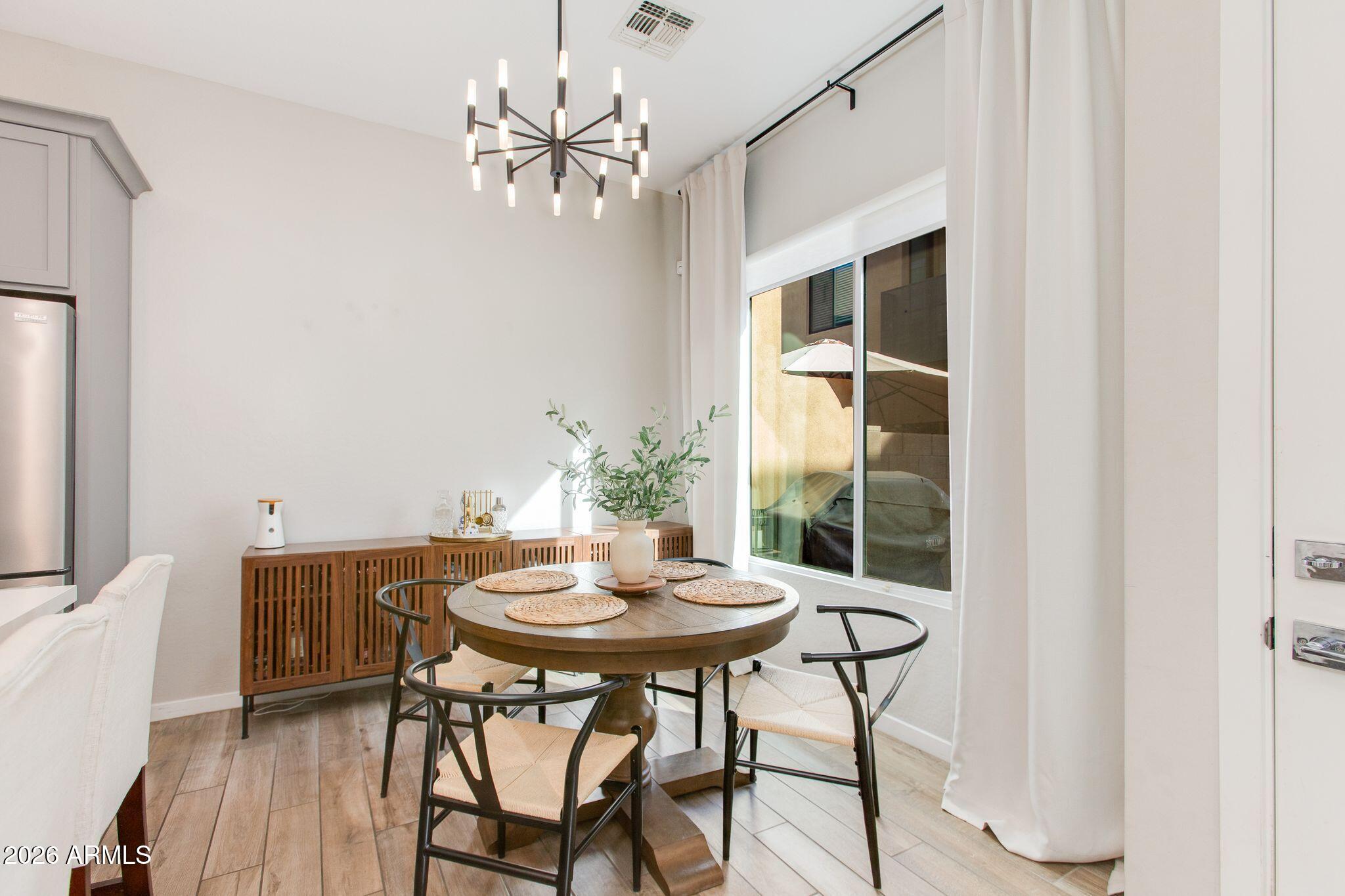 901 South Smith Road, Unit 1063 Tempe, AZ 85281 - Photo 8 of 30 10-Smith