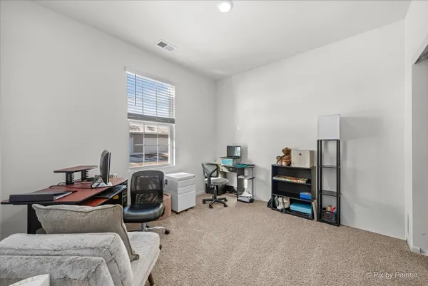 $274,500 | 6302 Maple Glen Drive, Unit 3081, Wonder Lake, IL 60097