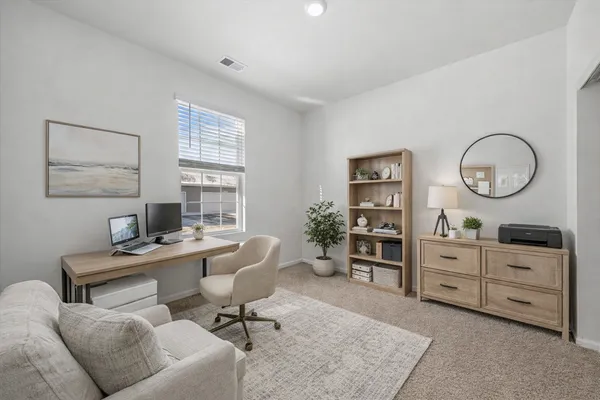 $274,500 | 6302 Maple Glen Drive, Unit 3081, Wonder Lake, IL 60097