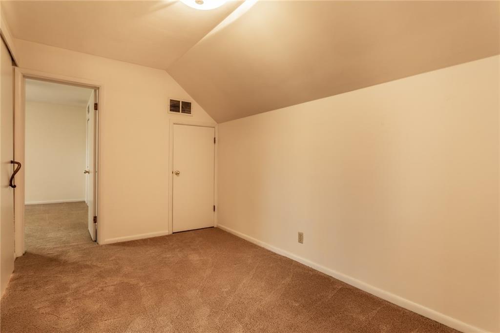 6932 Spring Mill Road Indianapolis, IN 46260 - Photo 25 of 42 Gallery Image 25