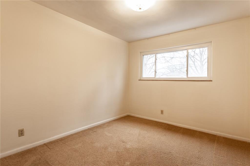 6932 Spring Mill Road Indianapolis, IN 46260 - Photo 30 of 42 Gallery Image 30
