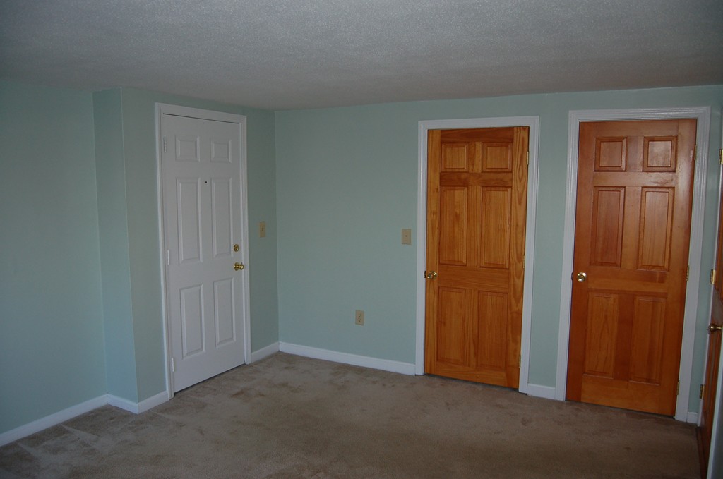 123 Cambridge Road, Unit 2 Woburn, MA 01801 - Photo 8 of 9 Gallery Image 8