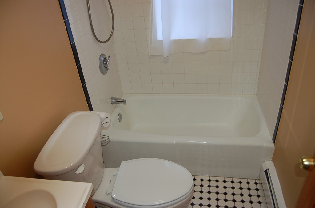 123 Cambridge Road, Unit 2 Woburn, MA 01801 - Photo 9 of 9 Gallery Image 9