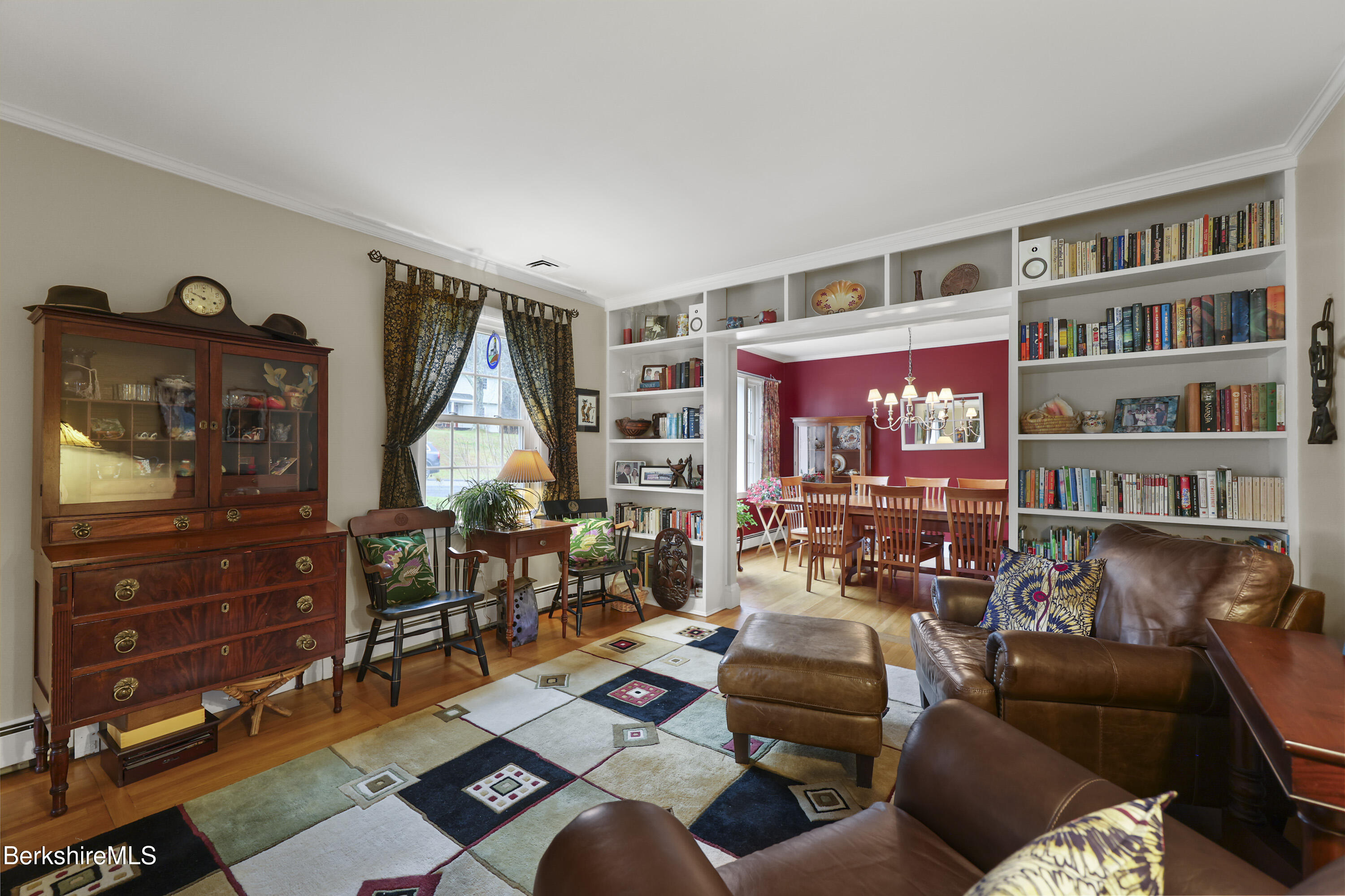 177 Thornliebank Road Williamstown, MA 01267 - Photo 13 of 69 65 Living Room