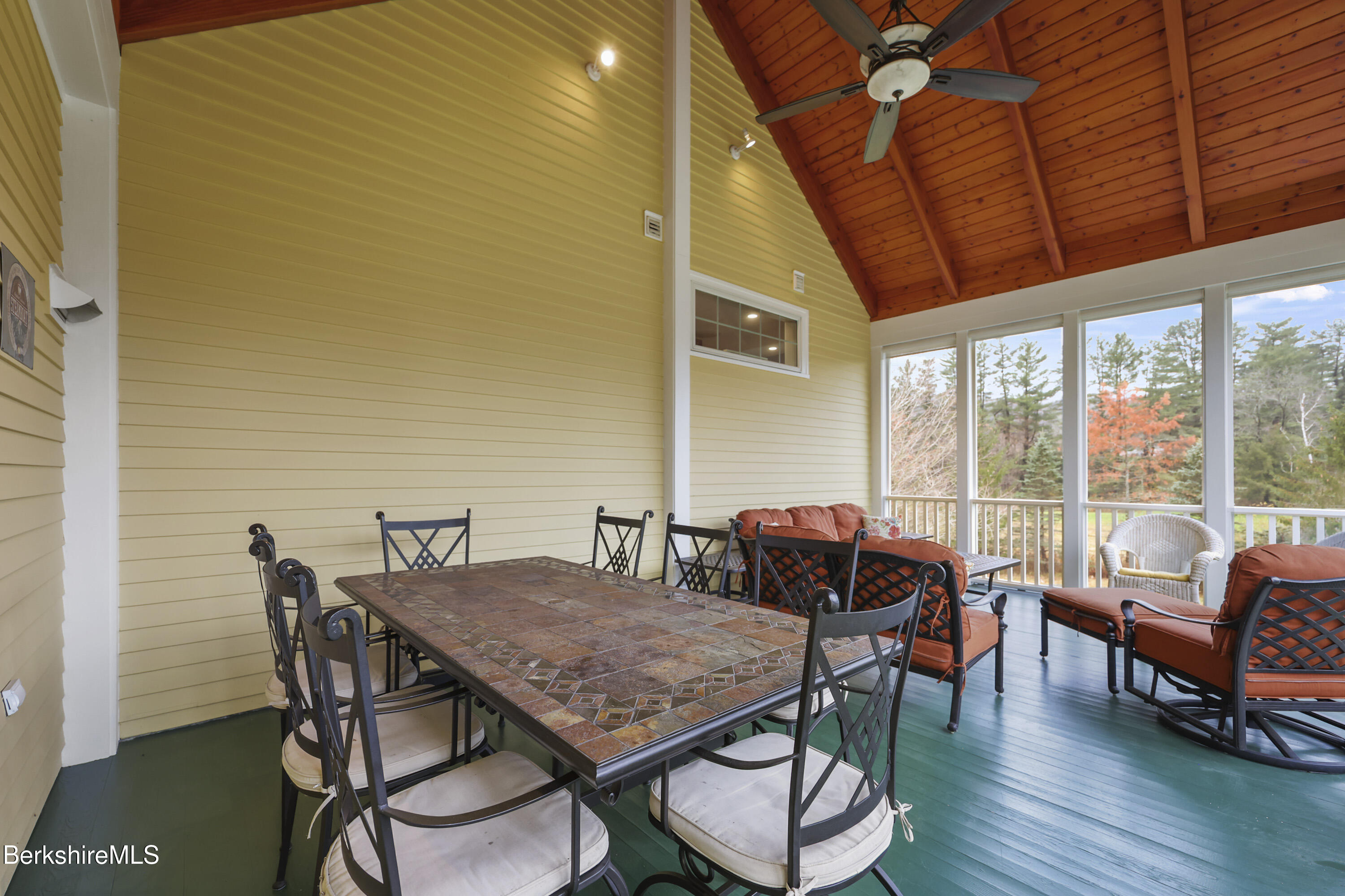 177 Thornliebank Road Williamstown, MA 01267 - Photo 32 of 69 155 Screened Porch