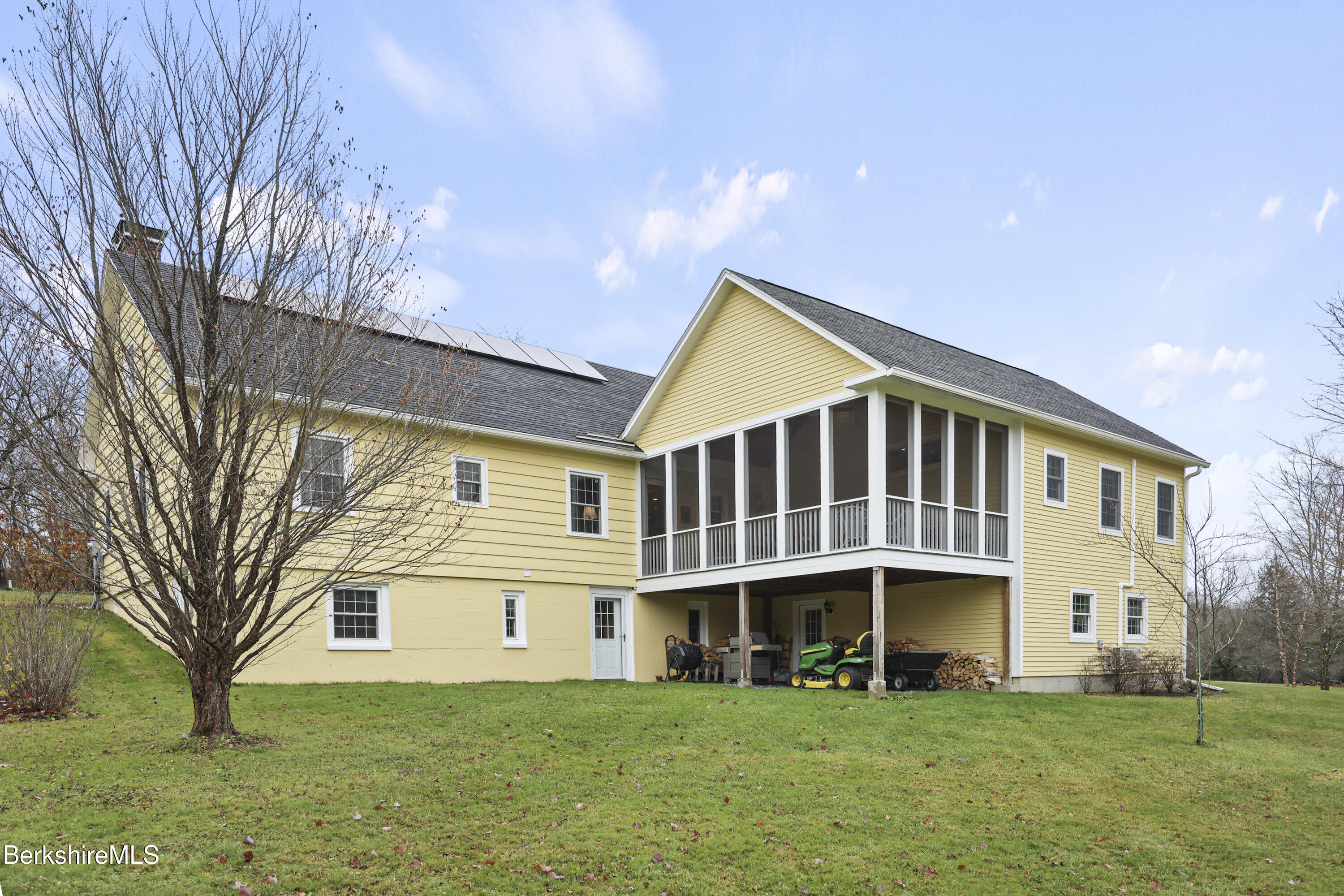 177 Thornliebank Road Williamstown, MA 01267 - Photo 61 of 69 300 Exterior Back