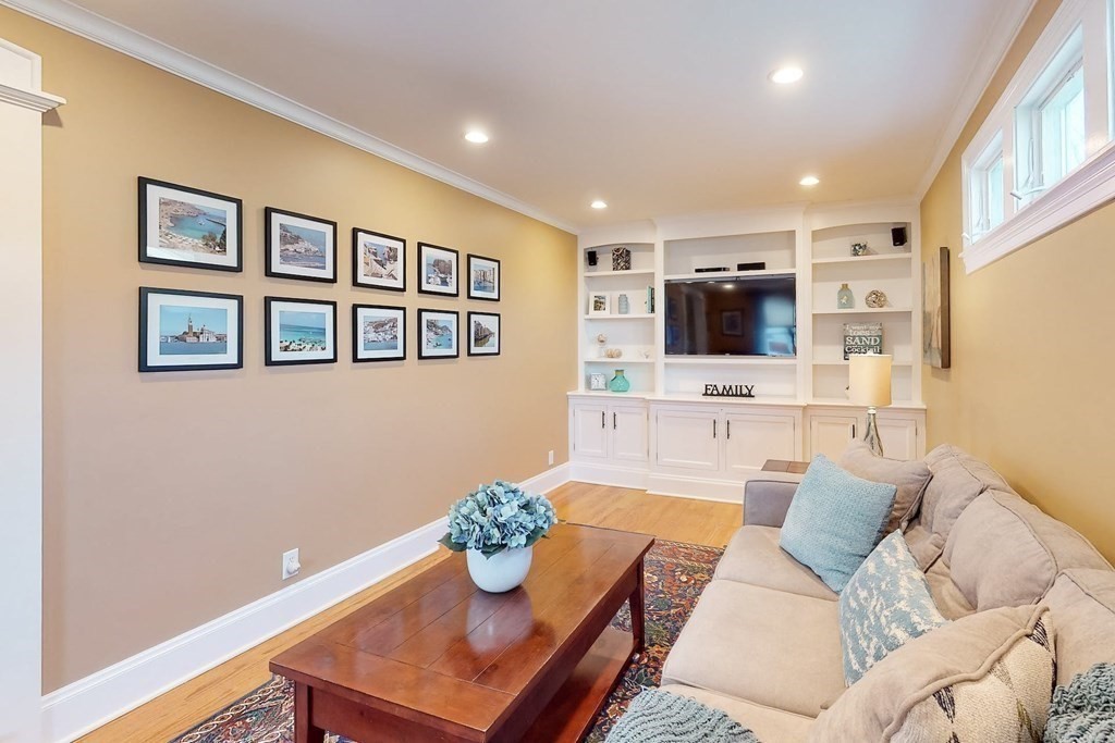 29 Standish Road Quincy, MA 02171 - Photo 14 of 40 Gallery Image 14