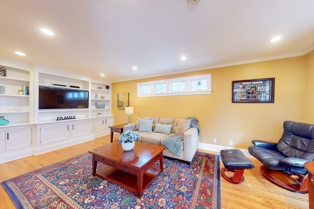29 Standish Road Quincy, MA 02171 - Photo 15 of 40 Gallery Image 15